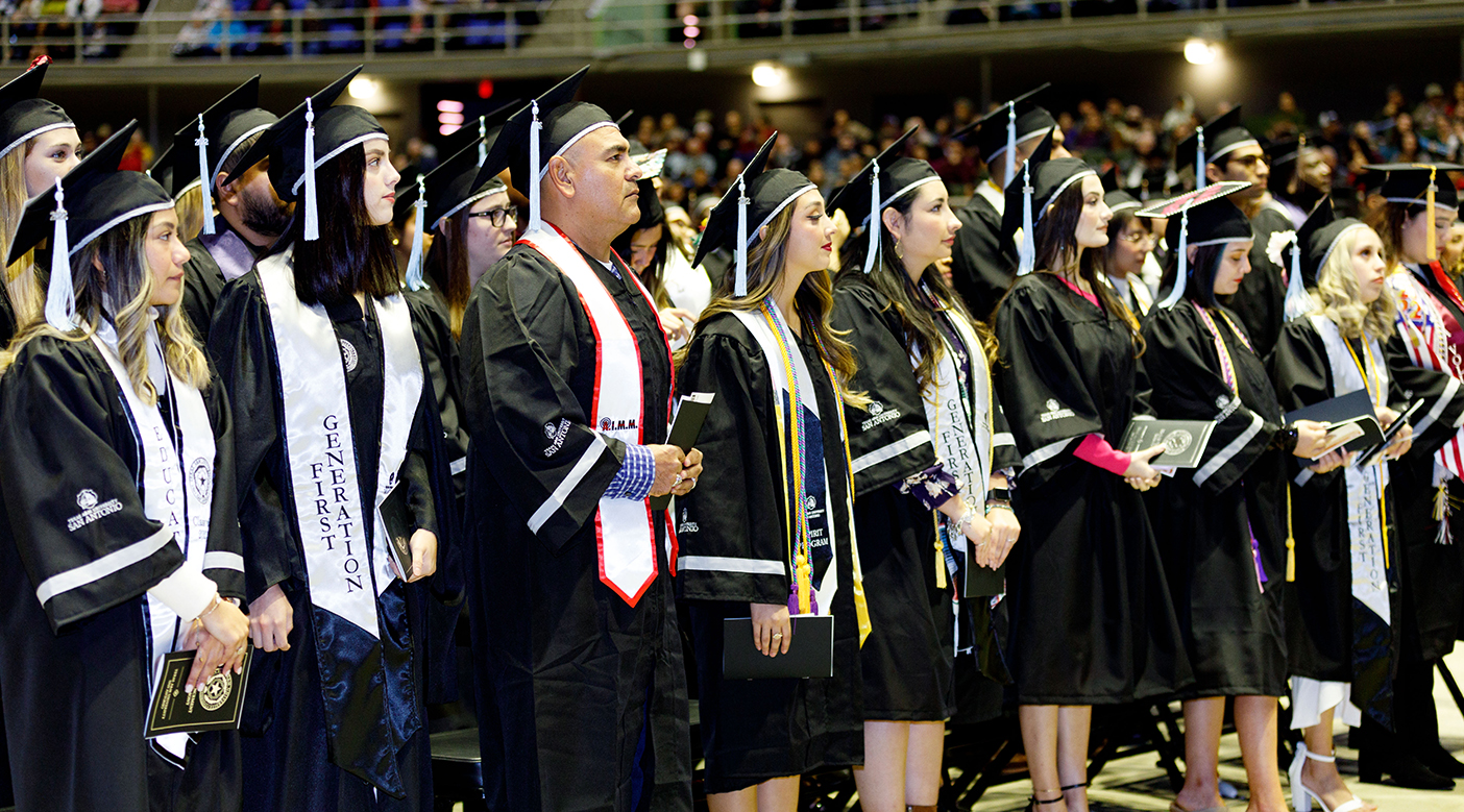 Commencement Students